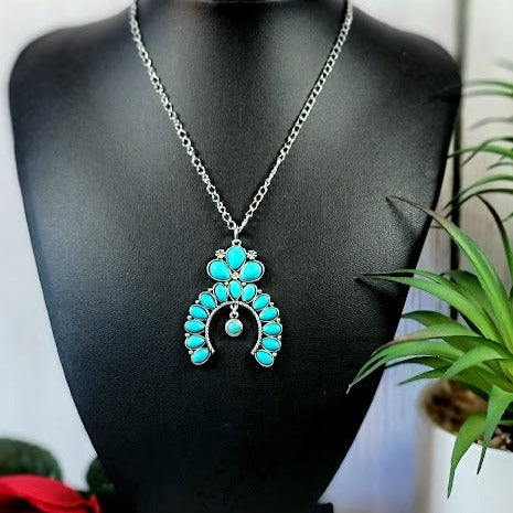 Chic Horseshoe Shaped Pendant Necklace, Faux Turquoise Teardrop Beadwork