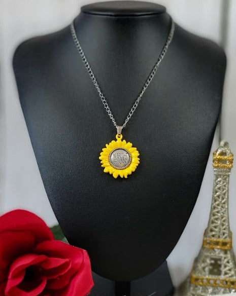 Small Sunflower Necklace, Vibrant Yellow Pendant, Positive Ambiance Charm, Good Morning Sunshine, Be Bright Be Sunny