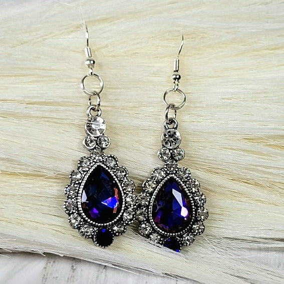 Boucle d’oreille Regal Blue Teardrop, Bijoux de mariage élégants, Accessoire de soirée formelle, Sparkling Dangle, Special Occasion Drop, Bijoux de demoiselle d’honneur