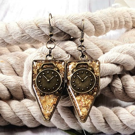 Steampunk Alarm Clock Earring, Industrial Design Dangle, Retro Fashion Accessory, Handmade Mechanic Style Pendant, Custom Made Cosplay