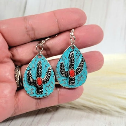 Teardrop Shaped Cacti Earrings, Western Flair Dangles, Cowgirl Style Pendants, Line Dance Fashion, Rodeo Accessory, Rustic Jewelry