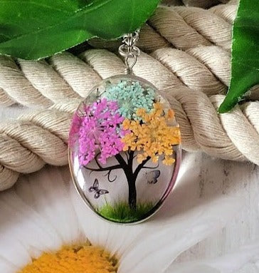 Collar del árbol de la vida de resina, colgante inspirado en la naturaleza, amantes de los regalos o de las plantas, nuevos comienzos, joyería artesanal, elegancia botánica