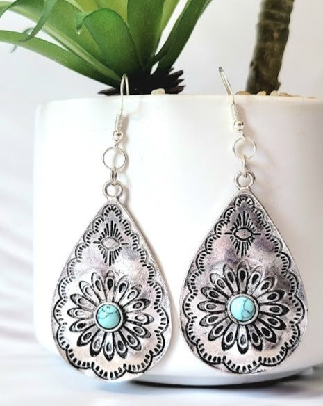 Oval Teardrop Dangle, Boucles d’oreilles Flair du Sud-Ouest, Floral Design Drop, Accessoire Boho tendance, Bijoux ethniques rustiques, Inspiré culturel