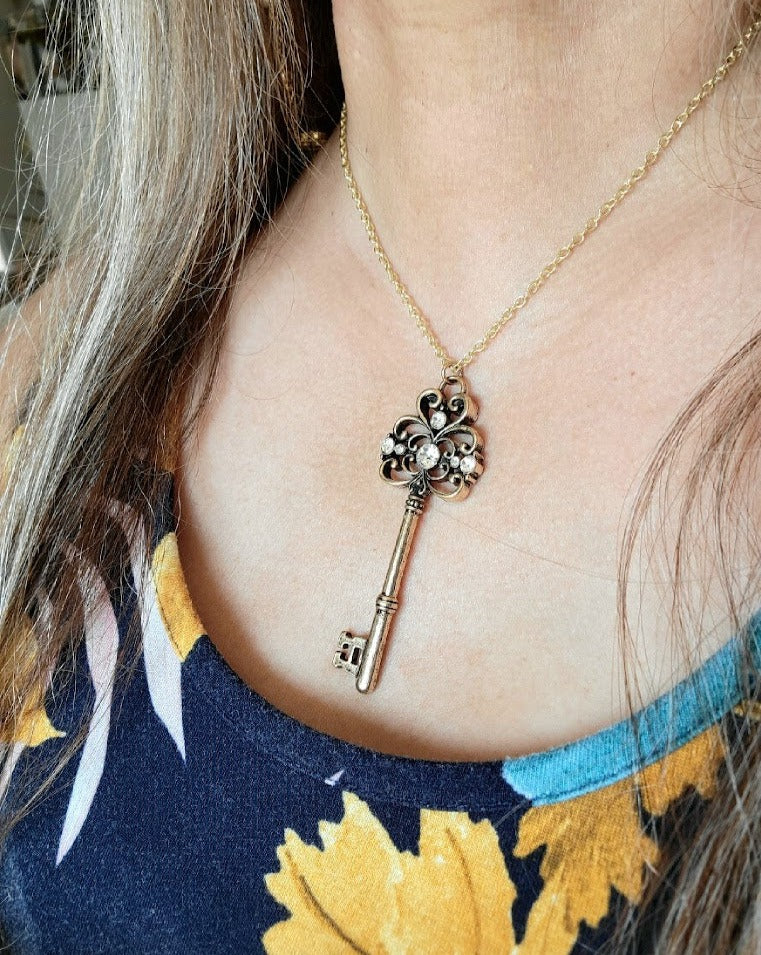 Golden Key Necklace, Elegant Rhinestone Pendant, Vintage Themed Design