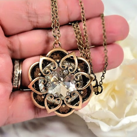 Vintage Themed Mandala Necklace, Spiritual Significance Jewelry, Meditation Charm, Style & Symbolism Pendant, Spectacular Quality Craftsmanship