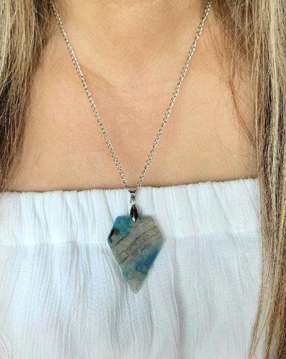 Agate Faceted Cut Stone Necklace, Balance Harmony Jewelry