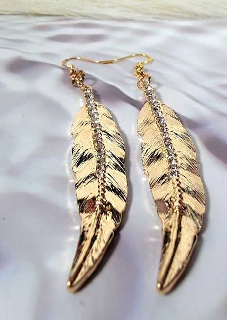 Timeless Golden Plume Earring, Elegant Long Dangle for Special Events, Face Framing Accessory, Unique Goddess-Inspired for Wedding & Gala