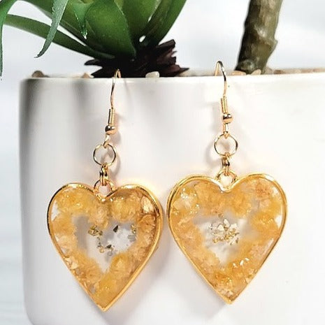 Romantic White Carnation Earrings, Flower Framed Heart-Shaped Dangle, Dainty Fall Fashion Jewelry