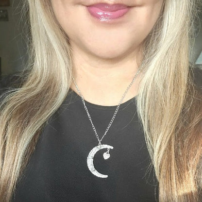 Enchanted Luna Love Necklace, Stylish Pendant for Moon Lovers, Elegant Crystal Celestial Charm