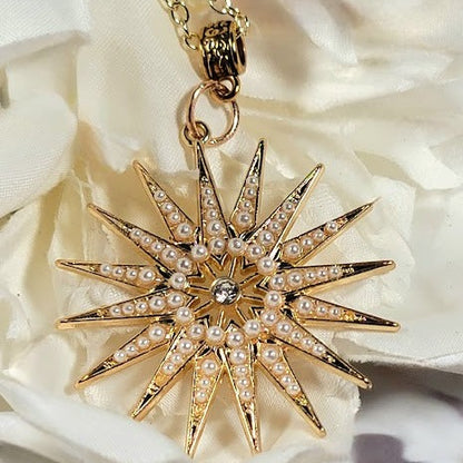 Vibrant Golden Star Necklace, Perfect Gift for Grace and Luxury, Exquisite Jewelry, Heavenly Celestial Beauty