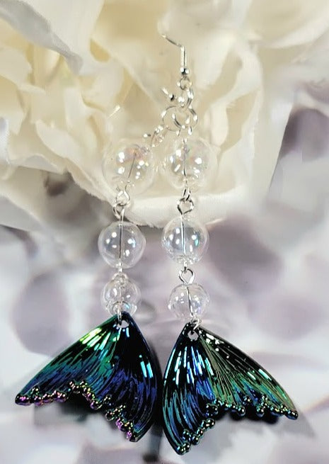 Boucles d’oreilles irisées envoûtantes à queue de sirène, bijoux élégants inspirés de la mer, élégance de l’océan, design sous-marin enchanté, fantaisie