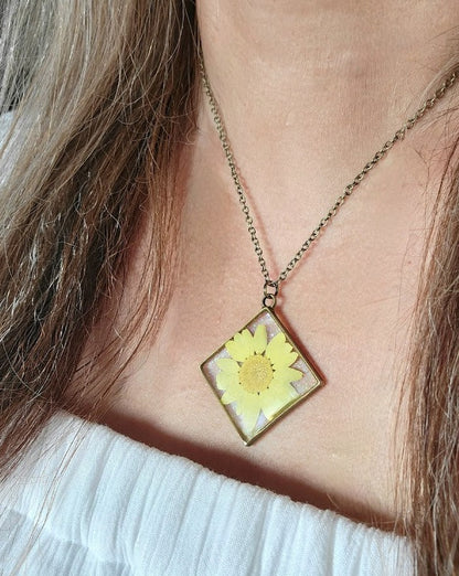 Naturally Preserved Yellow Daisy Blossom Necklace, Handmade Sunflower Pendants, Timeless Foliage Jewelry