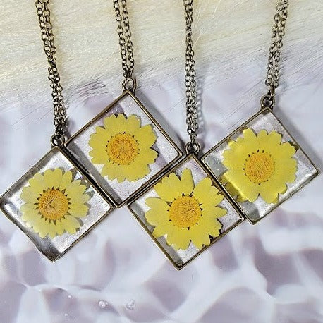 Naturally Preserved Yellow Daisy Blossom Necklace, Handmade Sunflower Pendants, Timeless Foliage Jewelry