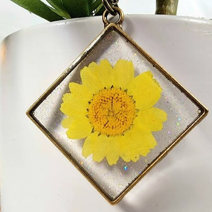 Naturally Preserved Yellow Daisy Blossom Necklace, Handmade Sunflower Pendants, Timeless Foliage Jewelry