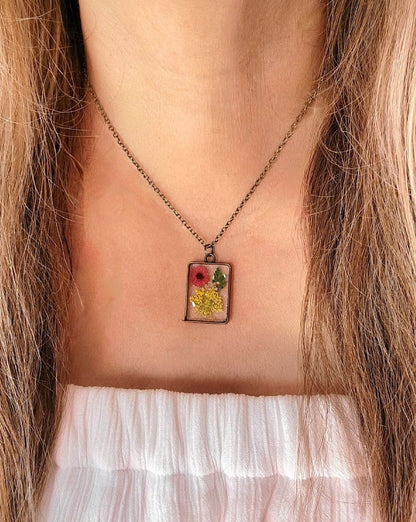 Sunlit Meadow-Inspired Necklace, Handmade Flora Resin Art Pendant, Yellow Baby's Breath Jewelry, Red Carnation Bud Charm, Nature-Inspired Accessory