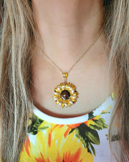 Bright Sunflower Necklace