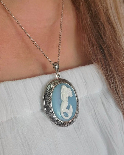 Oceanic-Inspired Mermaid Locket, Beach-Themed Necklace with Secret Photo Chamber, 304 Stainless Steel Chain