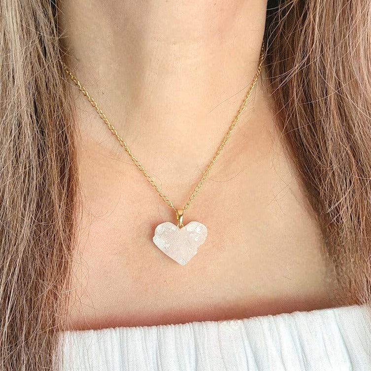 Raw Quartz Heart Necklace, Luminous Crystal Love Pendant, Handcrafted Bohemian Elegance, Unique Artisan-Crafted Gemstone Charm