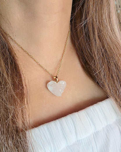 Raw Quartz Heart Necklace, Luminous Crystal Love Pendant, Handcrafted Bohemian Elegance, Unique Artisan-Crafted Gemstone Charm