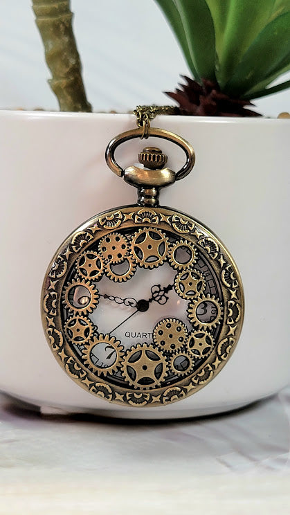 Antique-Inspired Steampunk Gear Watch Necklace - Classic Mechanical Timepiece Pendant