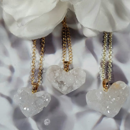 Raw Quartz Heart Necklace, Luminous Crystal Love Pendant, Handcrafted Bohemian Elegance, Unique Artisan-Crafted Gemstone Charm