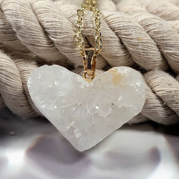 Raw Quartz Heart Necklace, Luminous Crystal Love Pendant, Handcrafted Bohemian Elegance, Unique Artisan-Crafted Gemstone Charm