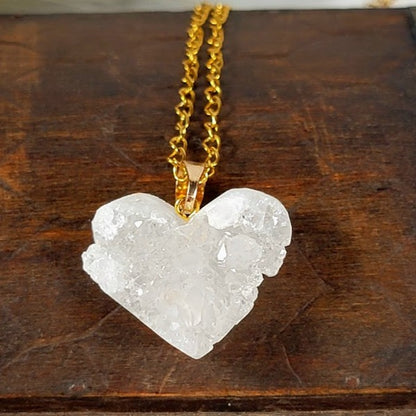 Raw Quartz Heart Necklace, Luminous Crystal Love Pendant, Handcrafted Bohemian Elegance, Unique Artisan-Crafted Gemstone Charm