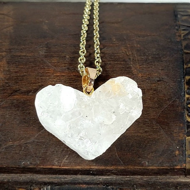 Raw Quartz Heart Necklace, Luminous Crystal Love Pendant, Handcrafted Bohemian Elegance, Unique Artisan-Crafted Gemstone Charm