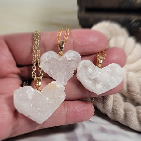 Raw Quartz Heart Necklace, Luminous Crystal Love Pendant, Handcrafted Bohemian Elegance, Unique Artisan-Crafted Gemstone Charm