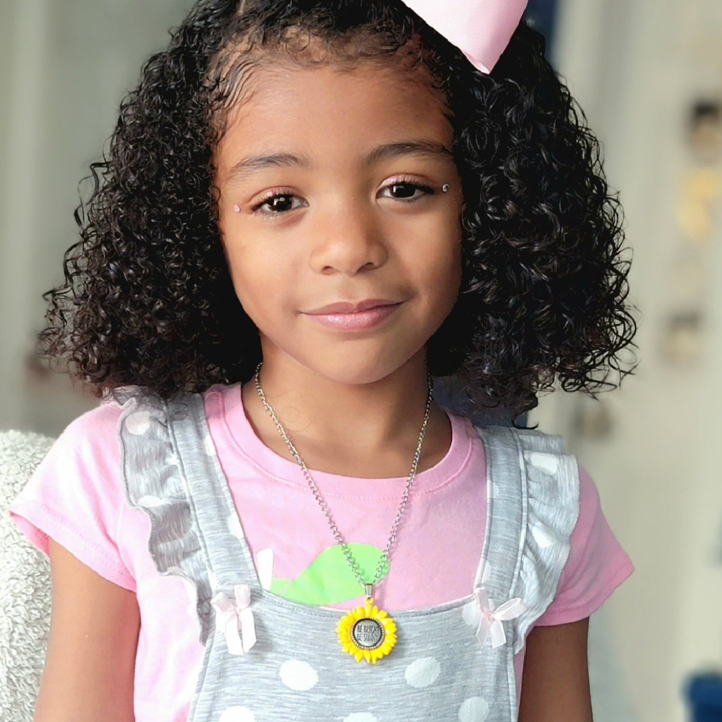 Small Sunflower Necklace, Vibrant Yellow Pendant, Positive Ambiance Charm, Good Morning Sunshine, Be Bright Be Sunny