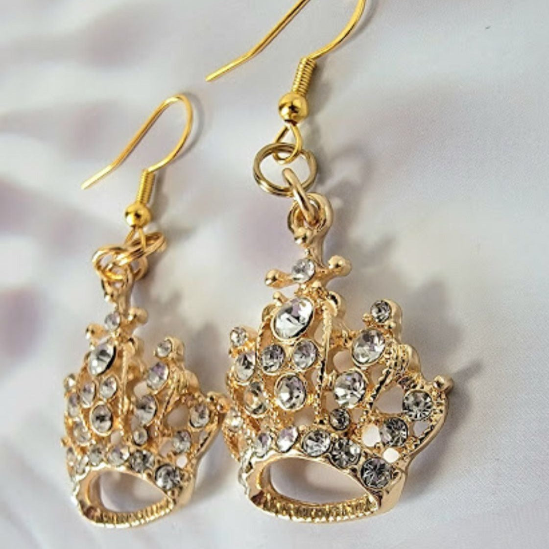 Rhinestone Studded Queen's Crown Earring, Formal Eveningwear Dangle, Special Occasion Jewelry