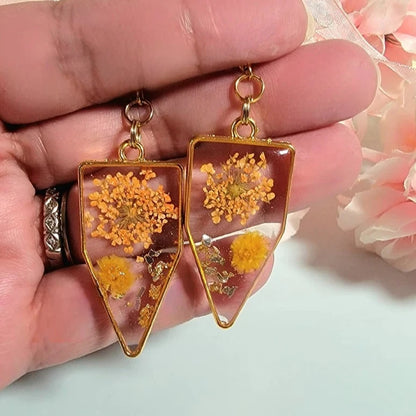 Yellow-Orange Real Flower Earrings, Everyday Jewelry, Minimalist Blooms, Vibrant Resin Dangle, Botanical Jewellery, Trendy & Bold Look