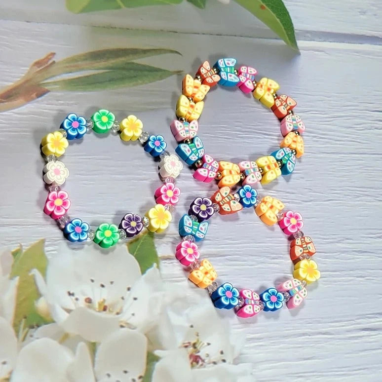 Polymer Clay Flower Butterfly Bracelet, Waterproof Jewelry, Comfort-Fit Wristlet, Young Teen Wear