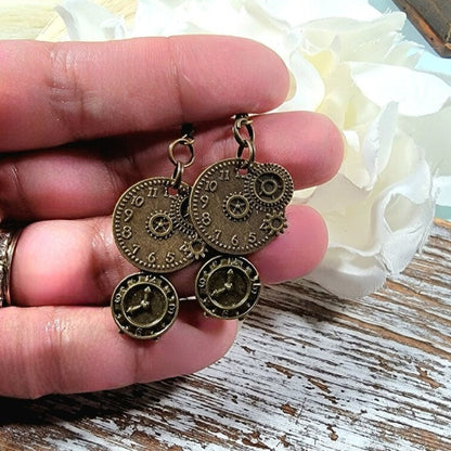 Victorian-Themed Steampunk Earrings, Dangle for Cosplay & Costume Parties, Handmade Unique Jewelry, Retro Industrial Design, Bold and Edgy, Punk Jewelry