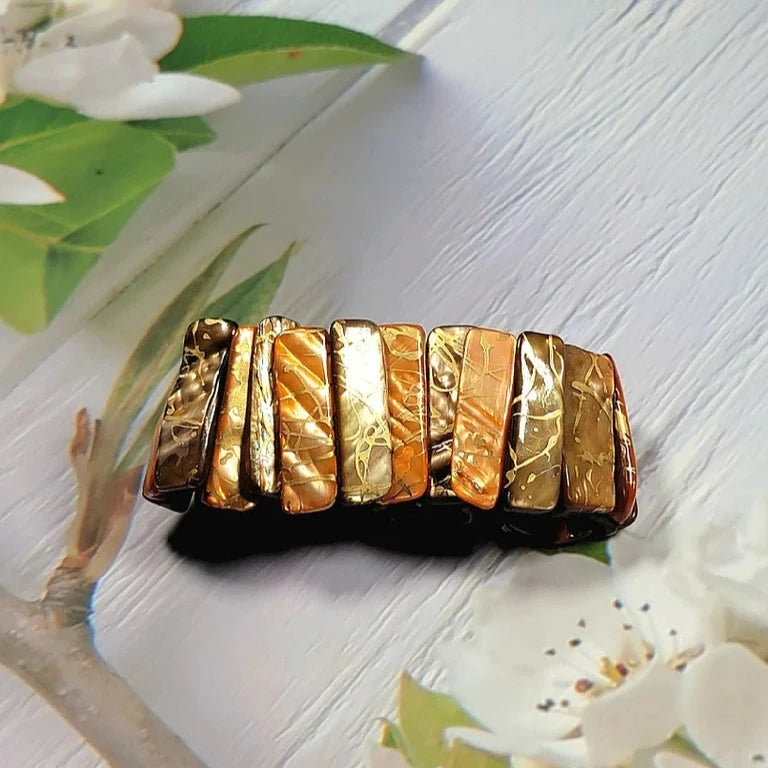 Bracelet perlé Earth Tone Shell, bijoux large bracelet, bijoux orange et or, accessoire Boho Chic, Sea Allure Meet Earth Warmth