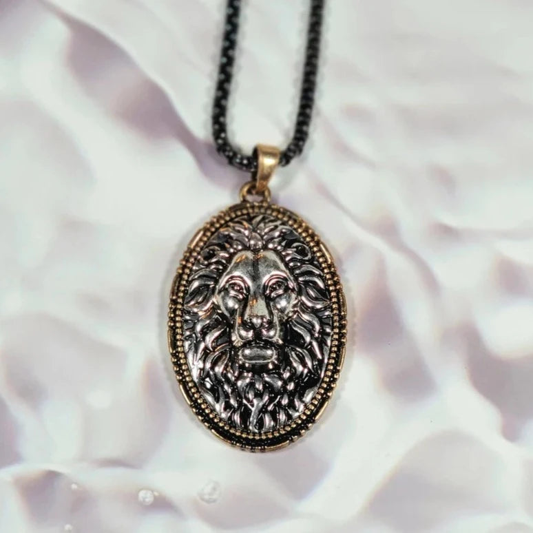 Collier tête de lion, mode masculine, bijoux symboliques, cadeau mémorable fait à la main, collier en hématite plaquée, cadeau de la fête des pères, force