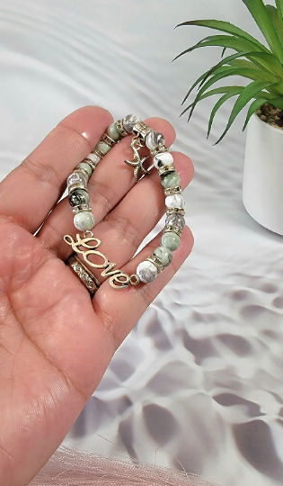 Bracelet w/ Engraved Love Design, Starfish Charm Ocean-Inspired Bracelet