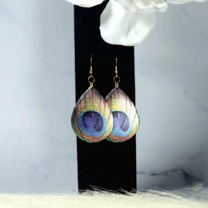 Colgante de lágrima de pavo real, pendientes para mujeres seguras de sí mismas, pieza de joyería llamativa, colgante colorido deslumbrante, perfecto para noches elegantes