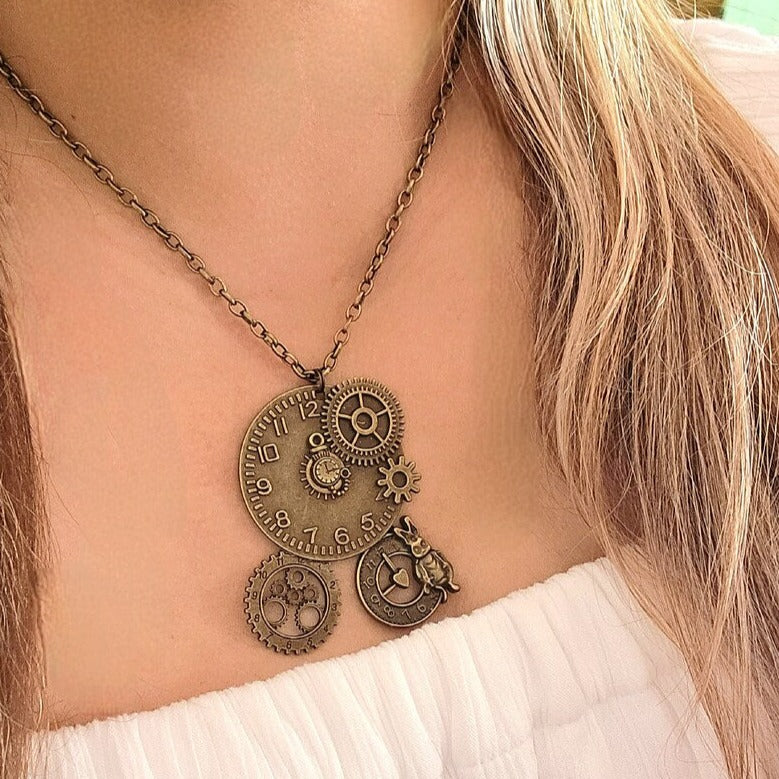 Collier Steampunk Big Clock, Pendentif Antique Gold Wheel Gear, Bijoux industriels faits à la main pour hommes, Bijoux Cogs, Accessoire minimaliste