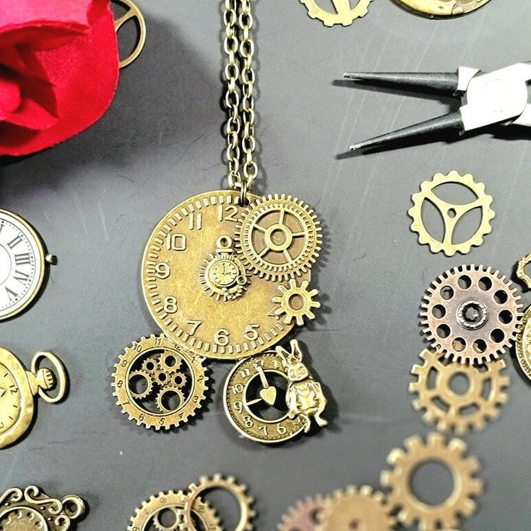 Collar Steampunk de reloj grande, colgante de engranaje de rueda de oro antiguo, joyería industrial para hombres hecha a mano, joyería de engranajes, accesorio minimalista