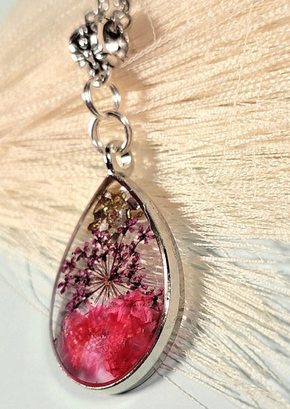 Naturally Pressed Pink Carnations & Purple Baby's Breath Necklace, Dried and Preserved Flowers Pendant, Dainty Prom Jewelry