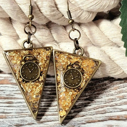 Retro-Futuristic Steampunk Fashion Earrings, Unique Miniature Clock Dangle, Vintage-Inspired Pendants, Alternative Fashion Women's Statement