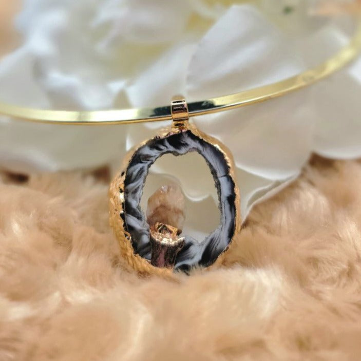 Transformative Agate Pendant in Gold Oval Frame Choker, Minimalist Jewelry, Unique Handcrafted Radiant Necklace w/ Positive Energy, Elegant Choker