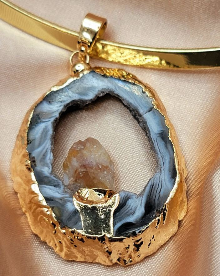 Transformative Agate Pendant in Gold Oval Frame Choker, Minimalist Jewelry, Unique Handcrafted Radiant Necklace w/ Positive Energy, Elegant Choker