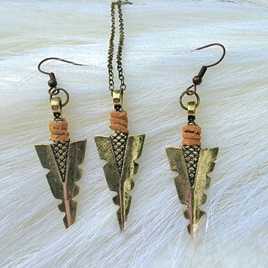 Antique Gold Arrowhead Flint Necklace & Earring Set, Fashionable Strength Symbol Jewelry