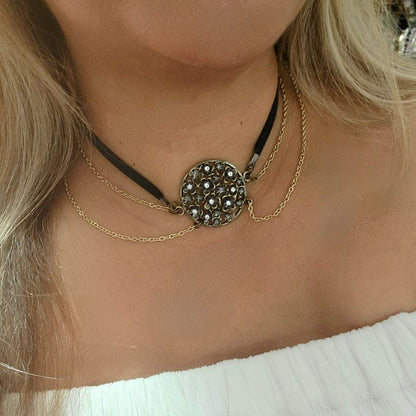 Gargantilla floral de oro y bronce, sofisticado collar de doble cadena, diseño elegante para todos los días con glamour, piel sintética elegante, informal versátil