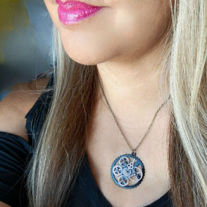 Industrial Elegance Fashion Piece Necklace, Vintage-Inspired Victorian Pendant, Steampunk Intricate Gear Jewelry