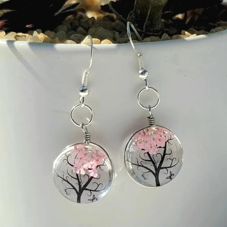 Boucles d’oreilles Soft Pink Blooms, Cadeaux romantiques, Bijoux botaniques, Amoureux de la nature, Accessoire Boho Chic, Arbre de vie, Beauté intemporelle de la nature