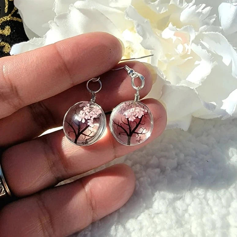 Pendientes de flores rosas suaves, regalos románticos, joyería botánica, amante de la naturaleza, accesorio Boho Chic, árbol de la vida, belleza atemporal de la naturaleza