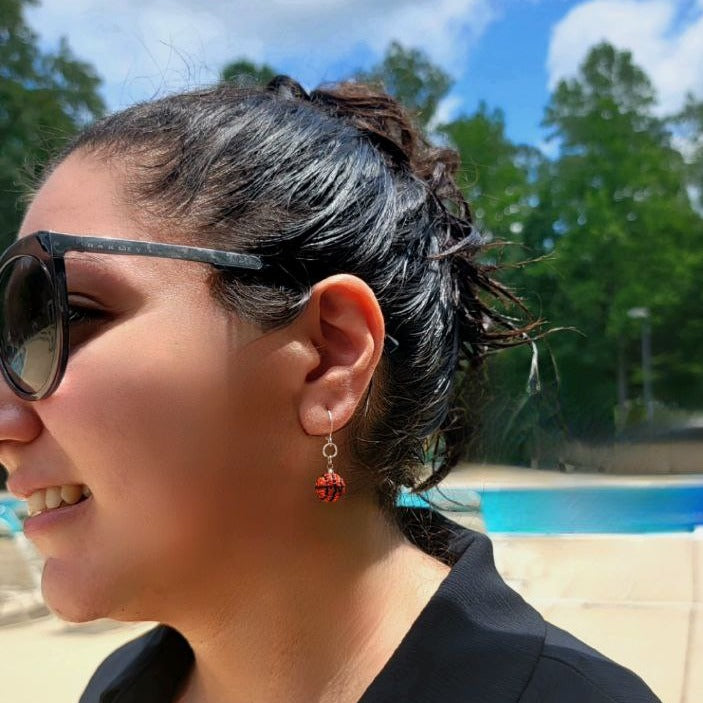 Pendientes de baloncesto de moda, colgantes de pedrería deportivos y elegantes, glamour en la cancha para la fashionista moderna, joyería amante del deporte